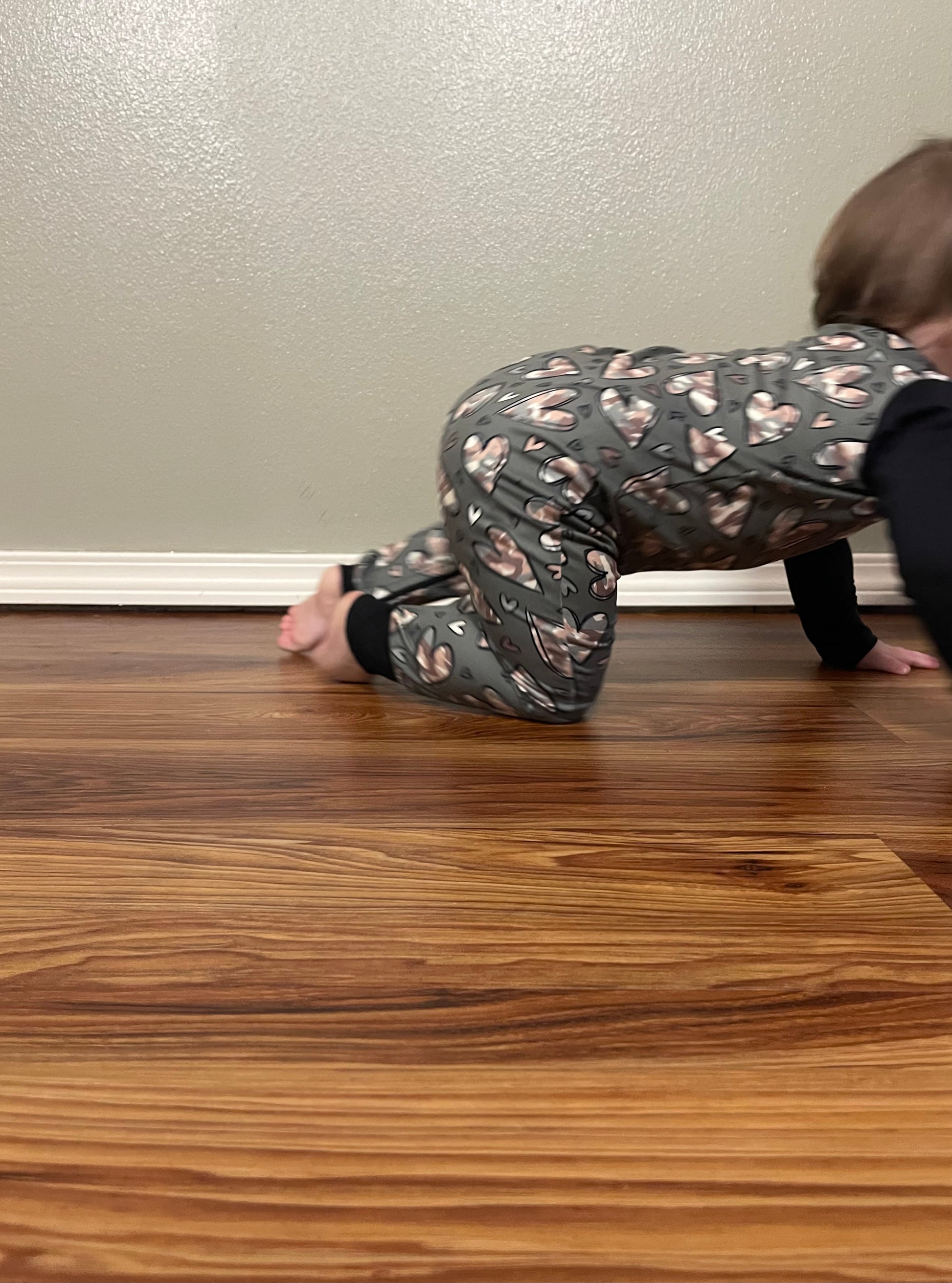 Camo Hearts Zip Romper - Zipease